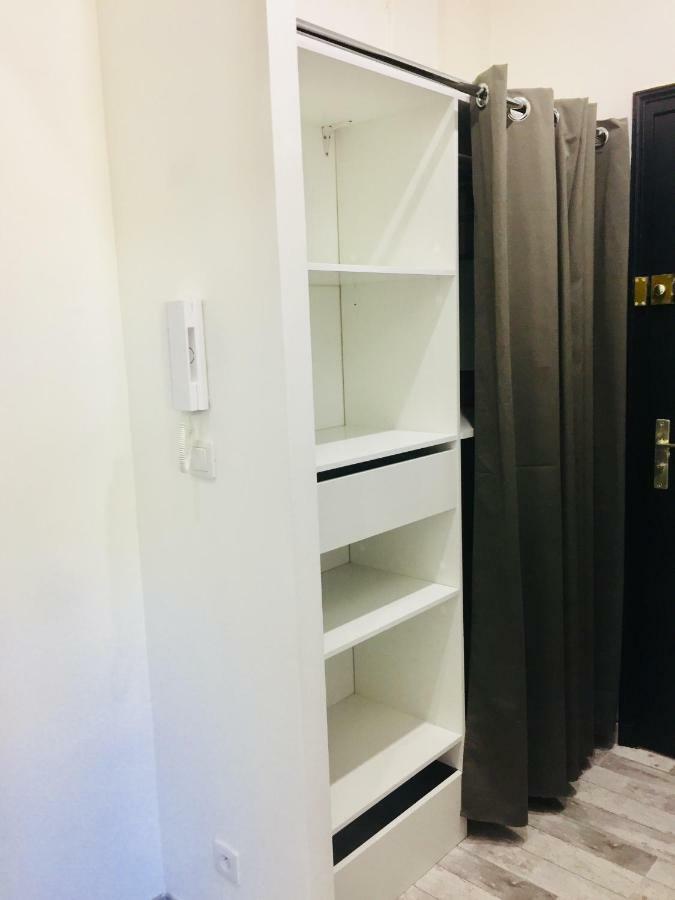 Studio 4 Personnes Avec Piscine, Tennis Leilighet Hyères Eksteriør bilde